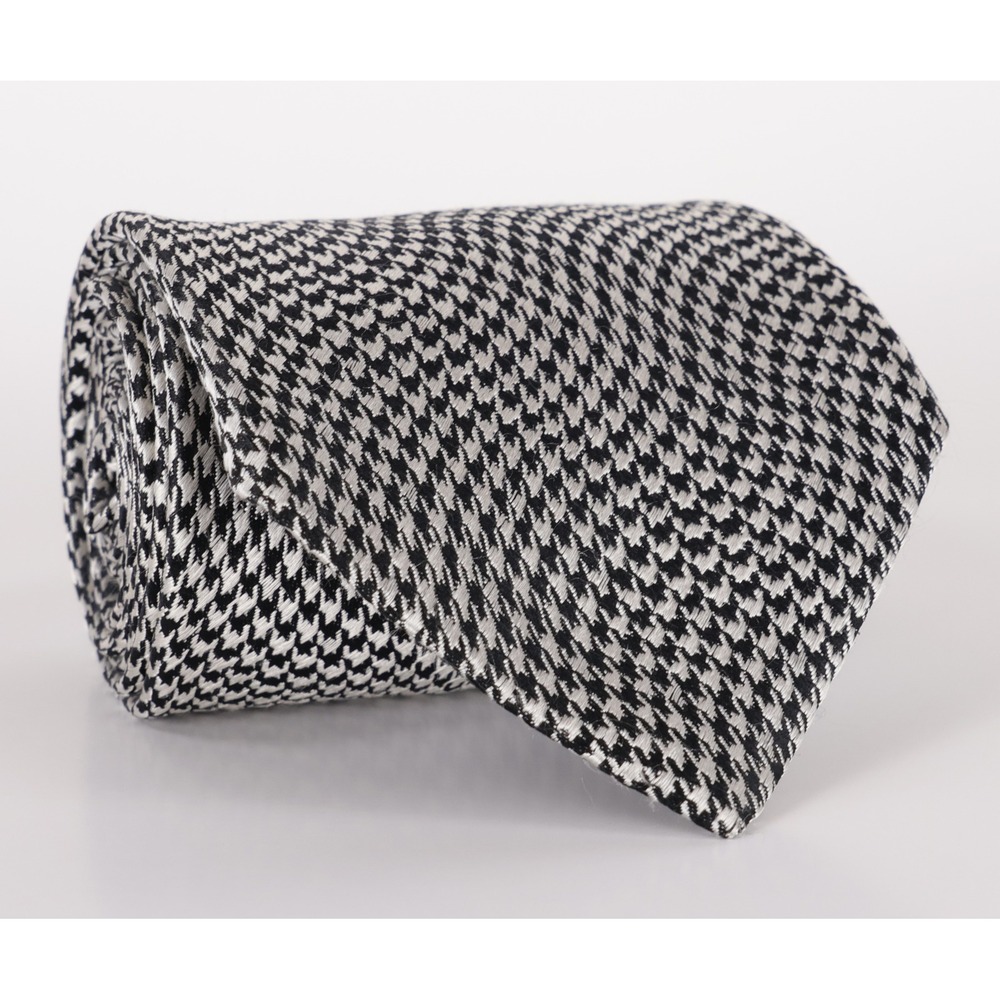Charvet Silk Necktie Tie Black Gray Houndstooth Made in France Luxury Woven
